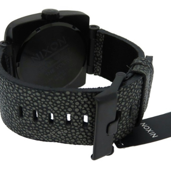 Men's The Volta Analog Watch A117 288 - Picture 3 of 4